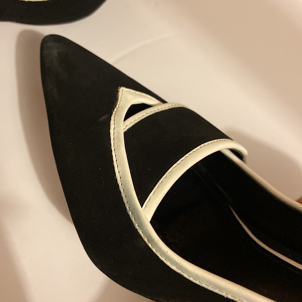 WHBM Classy Black White Hayden suede Heels 7.5 - Picture 9 of 12